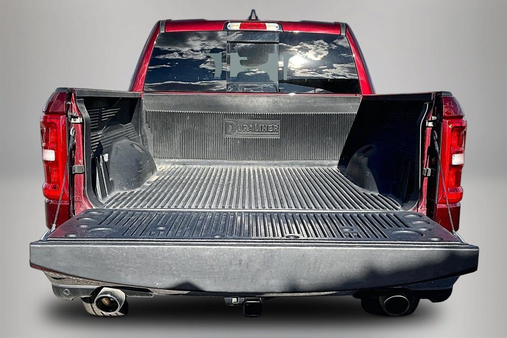 Used 2025 RAM 1500 Big Horn AWD/4WD image 7