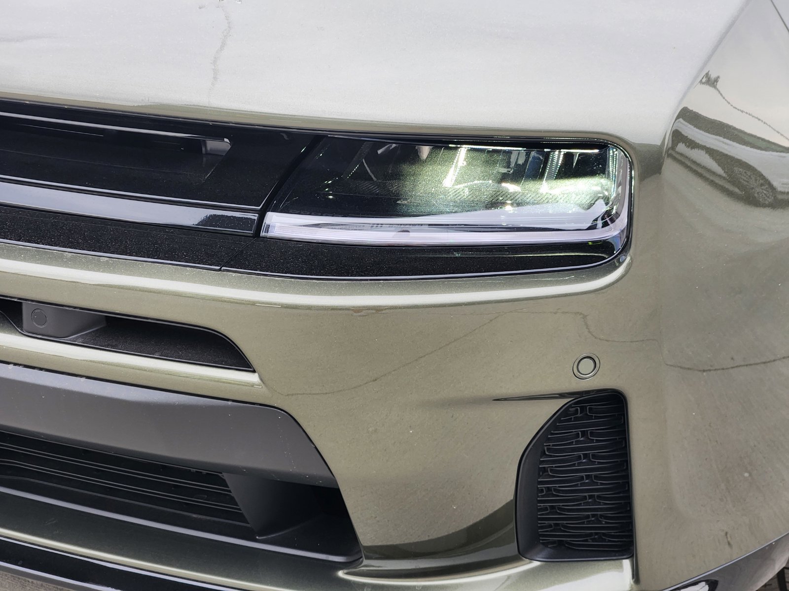 New 2026 Dodge Charger R/T w/ Driver Convenience Group AWD/4WD image 9