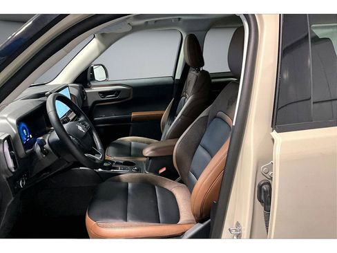 Used 2025 Ford Bronco Sport Outer Banks w/ Outer Banks Tech Package+ image 26