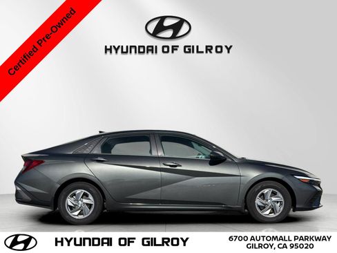 Certified 2026 Hyundai Elantra SE FWD image 8