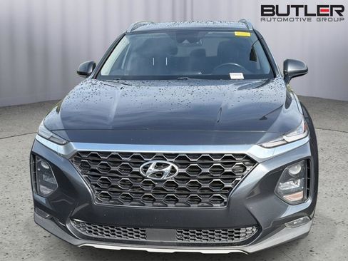 Used 2020 Hyundai Santa Fe SEL w/ Convenience Package FWD image 4