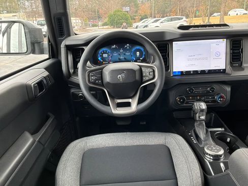 New 2025 Ford Bronco 4-Door w/ Sasquatch Package image 13