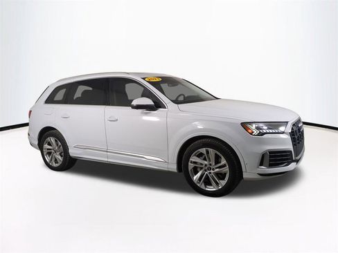 Used 2023 Audi Q7 3.0T Prestige image 2