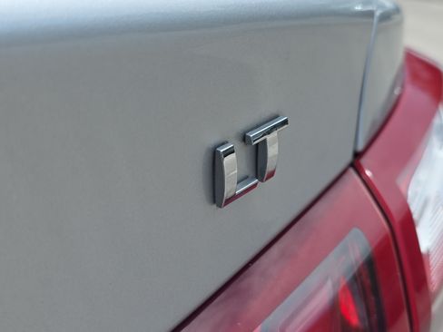 Used 2022 Chevrolet Malibu LT FWD image 10