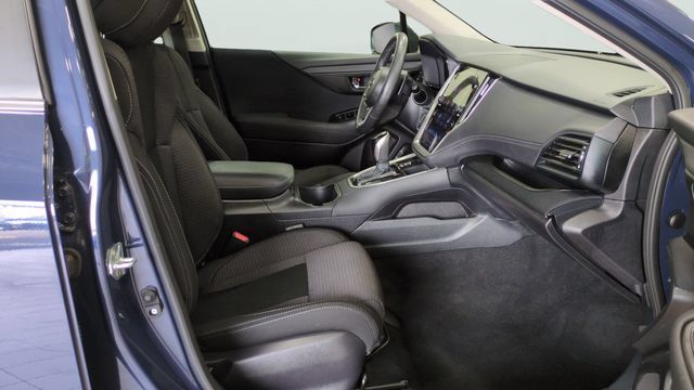 Used 2024 Subaru Outback Premium AWD/4WD image 13