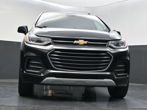 Used 2021 Chevrolet Trax LT w/ Driver Confidence Package AWD/4WD image 33