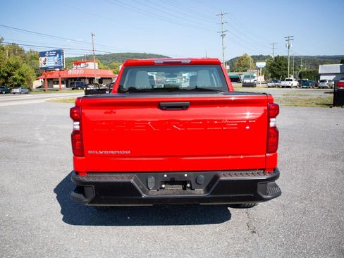 Used 2021 Chevrolet Silverado 1500 W/T image 4