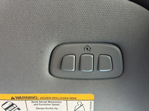 Used 2024 Ford F250 Lariat AWD/4WD image 30