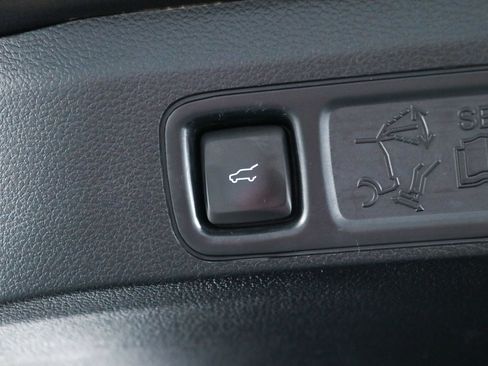Used 2021 Ford Expedition XLT RWD image 33