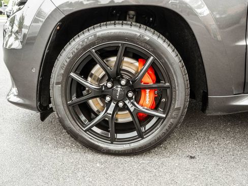 Used 2020 Jeep Grand Cherokee SRT AWD/4WD image 36
