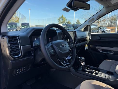 New 2025 Ford Ranger XLT image 10
