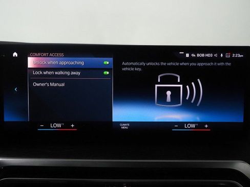 Used 2023 BMW 330e *NAVIGATION, CURVED DISPLAY, S w/ Convenience Package image 32