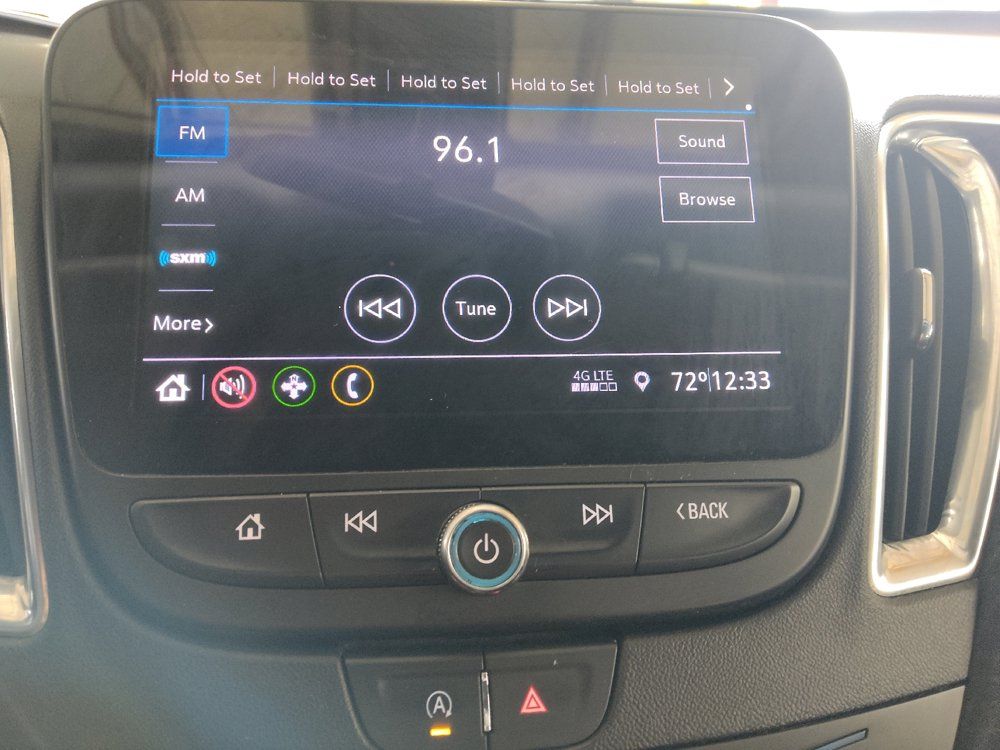 Used 2020 Chevrolet Malibu LT FWD image 25