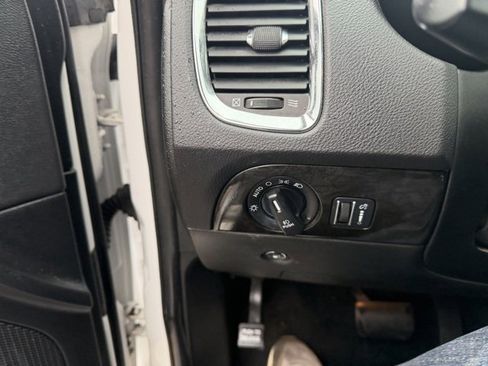 Used 2015 Dodge Durango Limited image 22