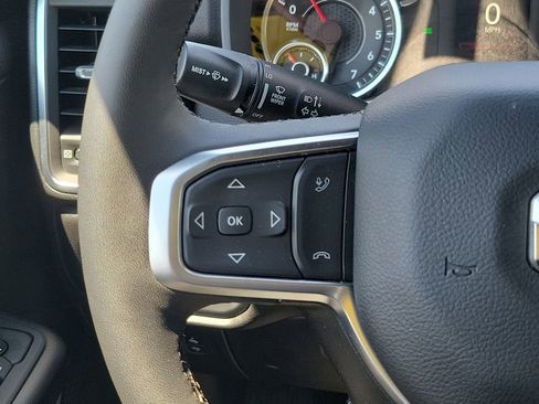 Used 2025 RAM 1500 Big Horn AWD/4WD image 19