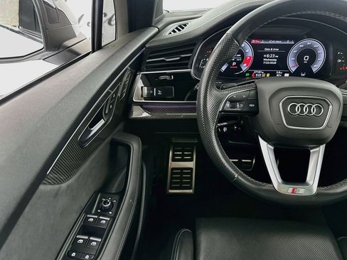 Used 2023 Audi SQ7 Prestige w/ Prestige Package AWD/4WD image 10