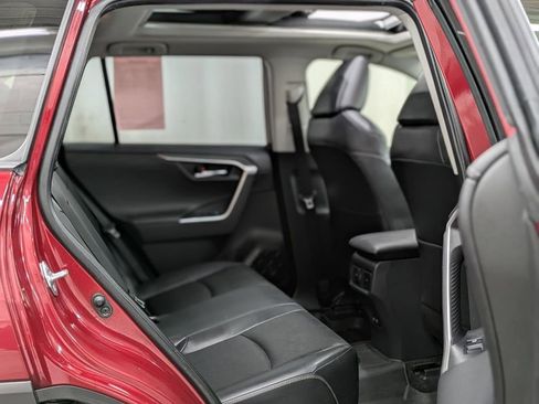 Used 2021 Toyota RAV4 Limited AWD/4WD image 34