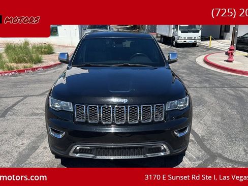 Used 2018 Jeep Grand Cherokee Limited AWD/4WD image 3