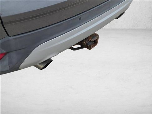 Used 2018 Ford Escape Titanium AWD/4WD image 14