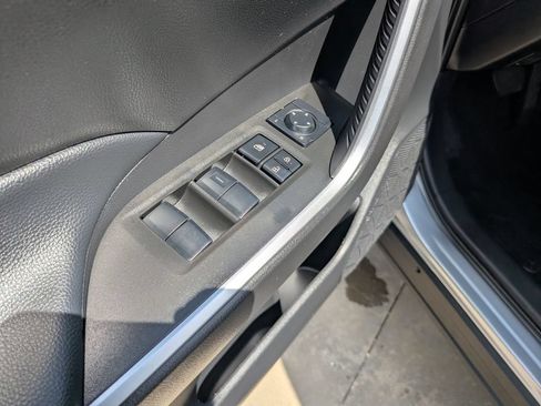 Used 2025 Toyota RAV4 LE FWD image 20