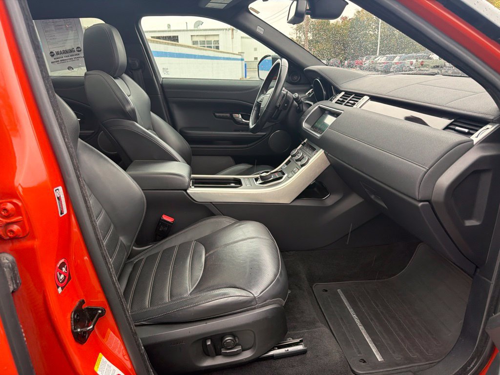 Used 2017 Land Rover Range Rover Evoque HSE Dynamic AWD/4WD image 25