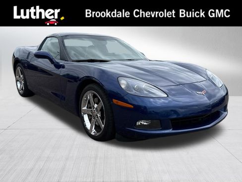 Used 2007 Chevrolet Corvette Coupe w/ Roof Package RWD image 1