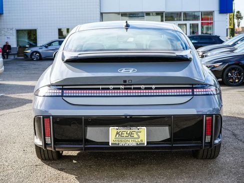 New 2025 Hyundai Ioniq 6 SEL image 3