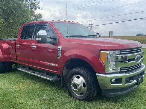 Used 2017 Ford F350 Lariat w/ Chrome Package AWD/4WD image 2
