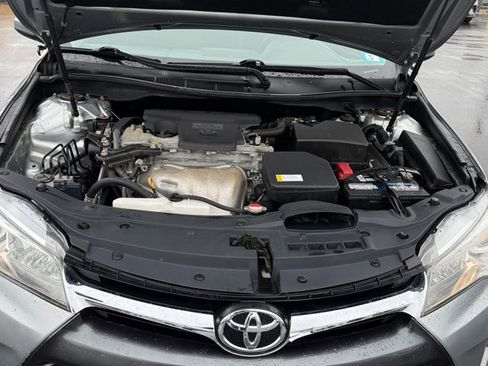 Used 2016 Toyota Camry LE FWD image 21