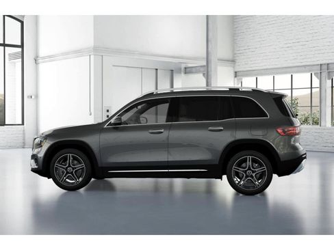 New 2026 Mercedes-Benz GLB 250 image 31