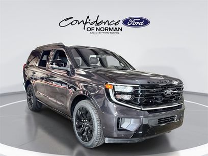 New 2025 Ford Expedition Platinum w/ Stealth Appearance Package