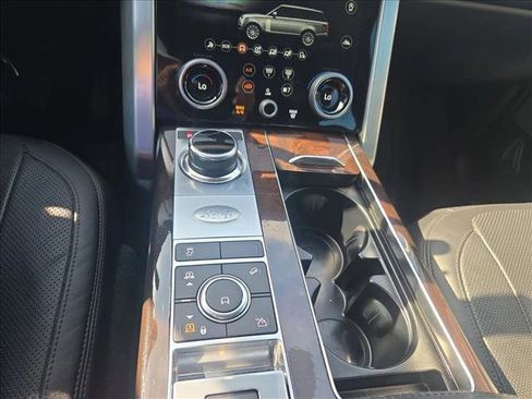 Used 2020 Land Rover Range Rover HSE image 14