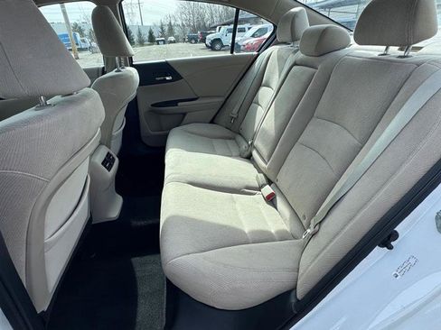 Used 2014 Honda Accord EX image 18