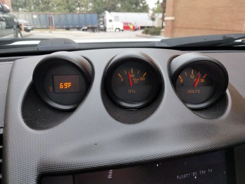 Used 2006 Nissan 350Z Touring image 17