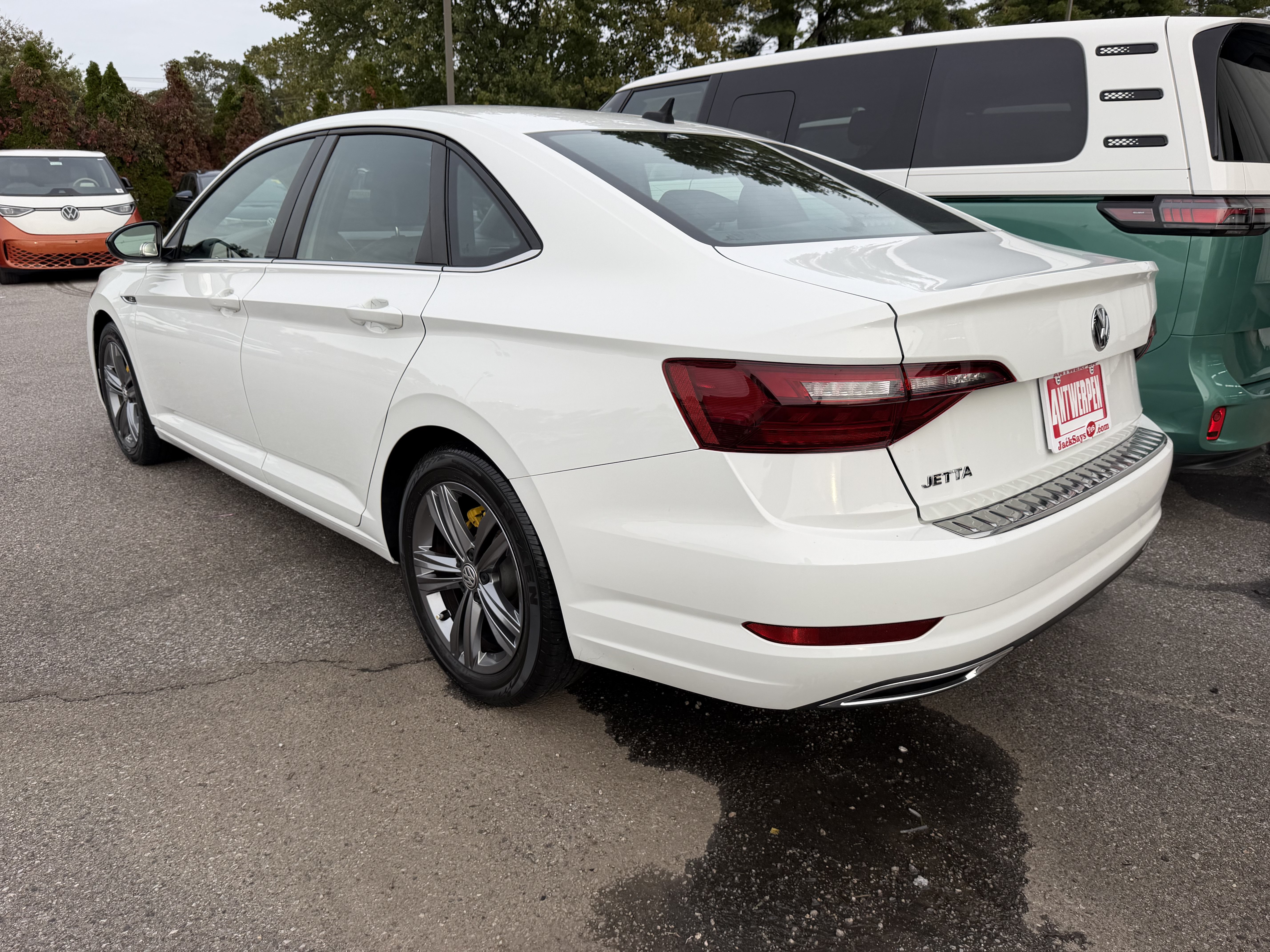 Used 2021 Volkswagen Jetta R-Line FWD image 14