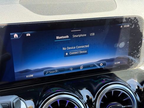 Certified 2026 Mercedes-Benz GLB 250 4MATIC image 21