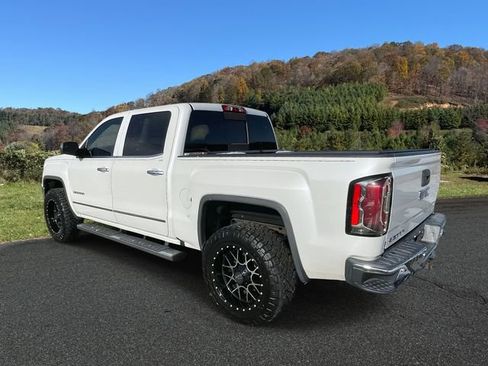 Used 2018 GMC Sierra 1500 SLT w/ SLT Premium Package image 5
