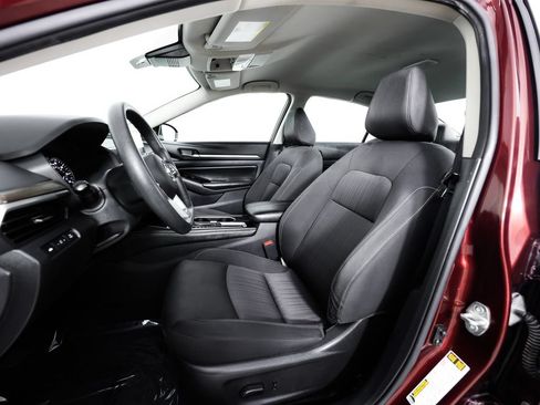 Used 2023 Nissan Altima 2.5 SV FWD image 20