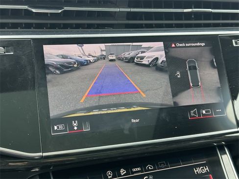 Used 2024 Audi Q7 2.0T Premium Plus image 22