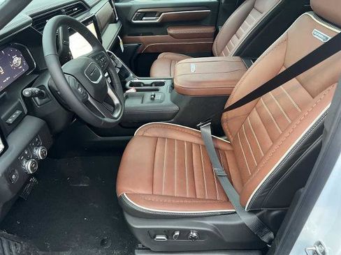 New 2026 GMC Sierra 2500 Denali Ultimate image 19