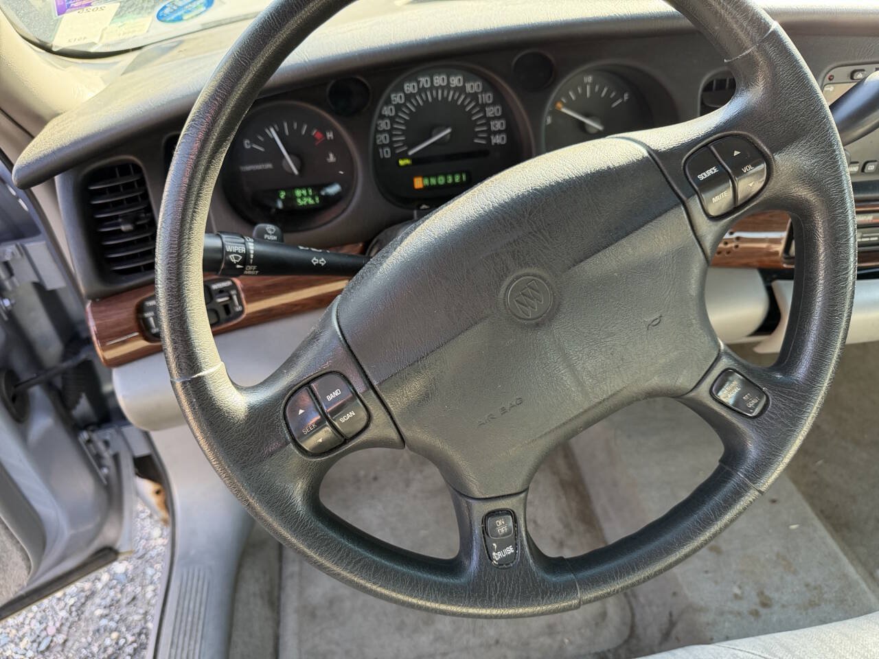 Used 2004 Buick Le Sabre Custom FWD image 32