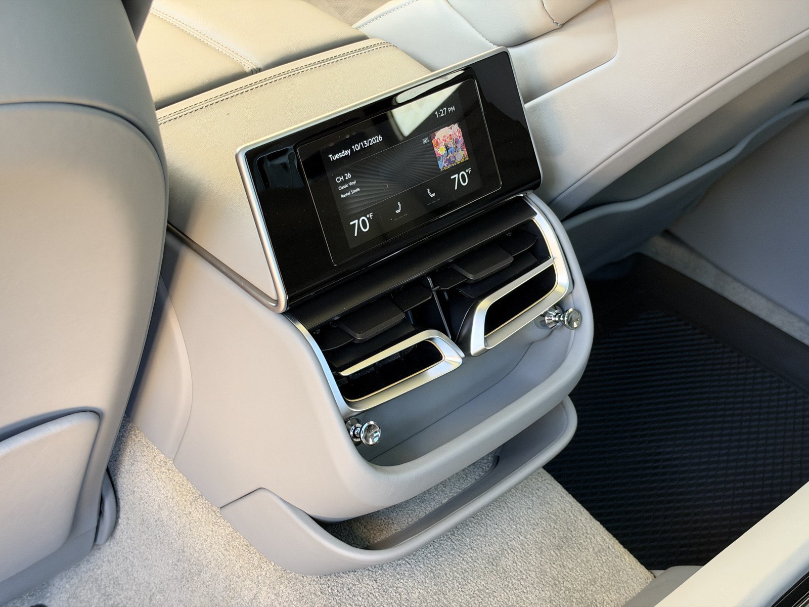 Certified 2025 Bentley Flying Spur Plug-In Hybrid AWD/4WD image 40
