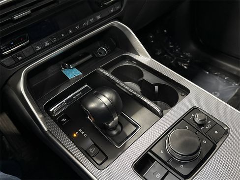 Used 2024 MAZDA CX-90 Plug-In Hybrid w/ Preferred image 19