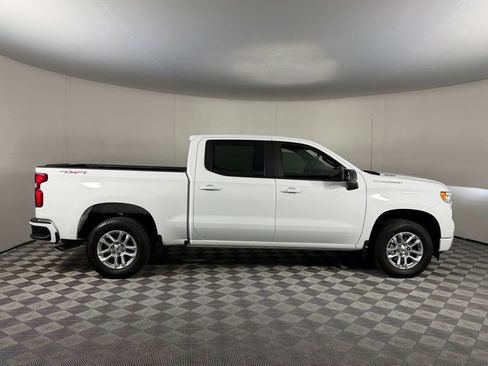 Used 2024 Chevrolet Silverado 1500 RST AWD/4WD image 3