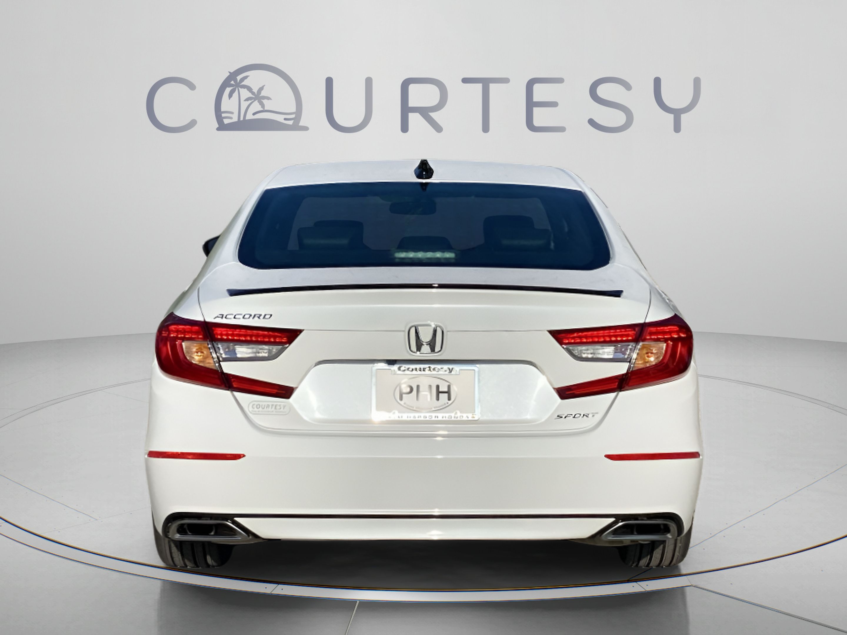 Used 2021 Honda Accord Sport image 2