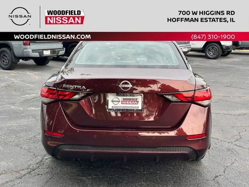 Certified 2025 Nissan Sentra SV FWD image 5