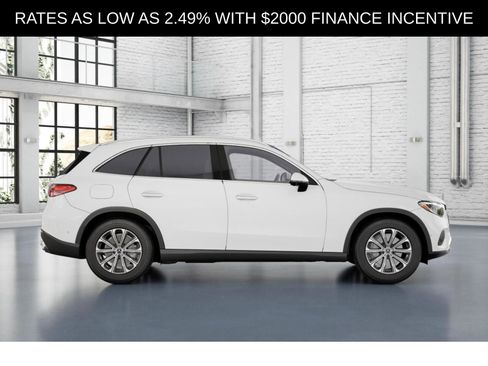 New 2026 Mercedes-Benz GLC 300 4MATIC image 2
