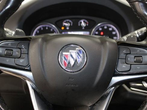 Used 2023 Buick Enclave Essence image 34