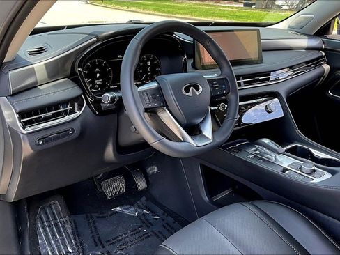 Certified 2026 INFINITI QX60 Luxe w/ Cargo Package image 16