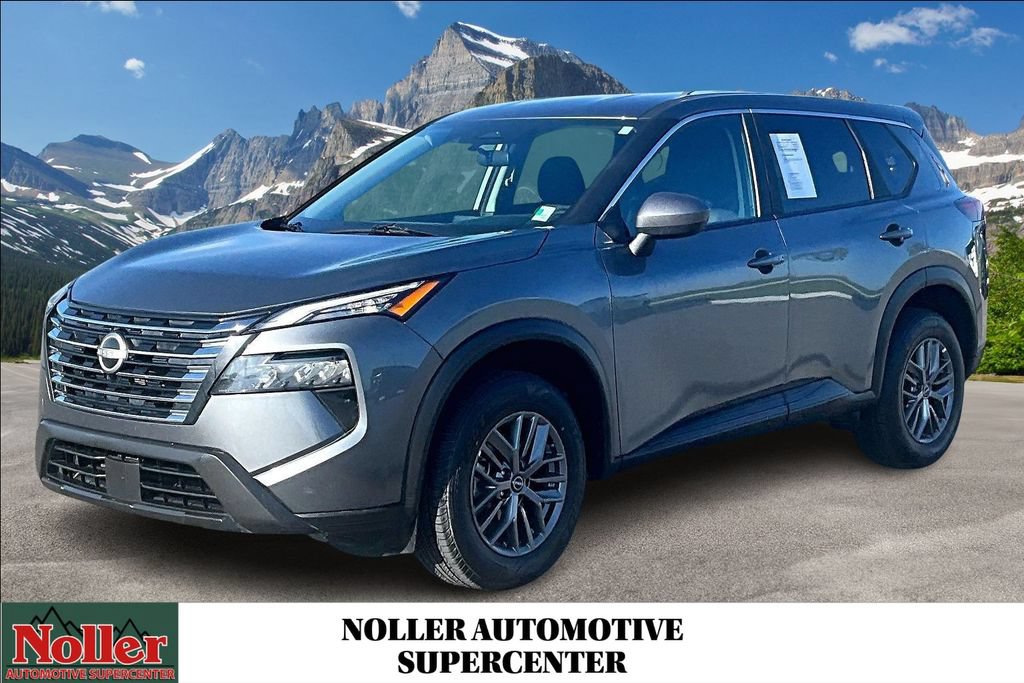 Used 2026 Nissan Rogue SV AWD/4WD image 1